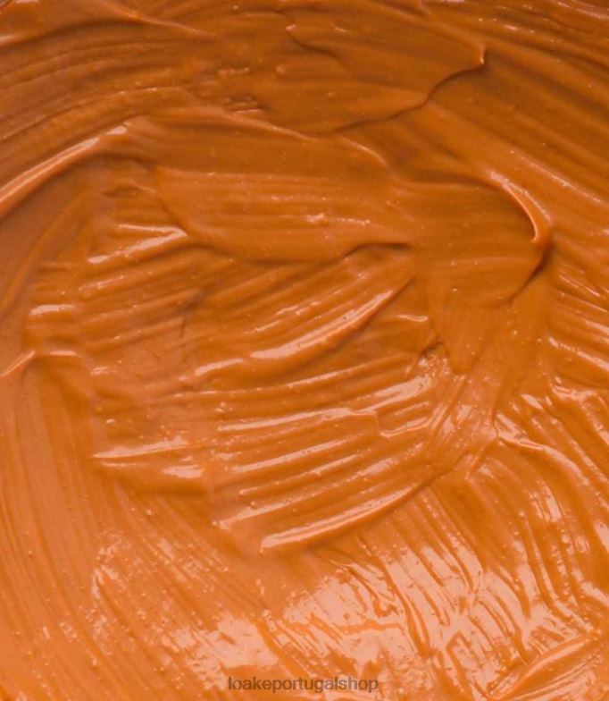 cuidados com sapatos bronzeadocreme de couro Loake 8Z80L275